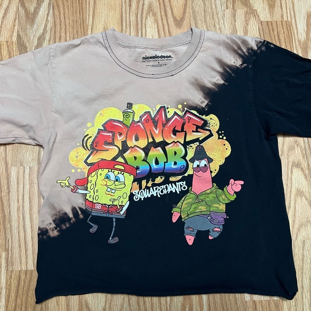 SpongeBob nickelodeon Sz Small Women’s Black and Tan Shirt
